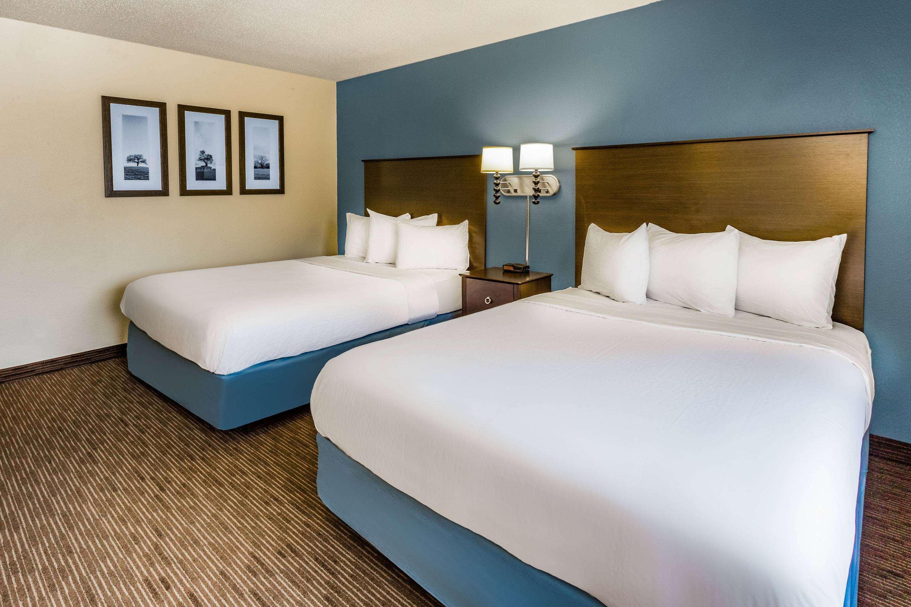 Americinn By Wyndham Hotel And Suites Long Lake Экстерьер фото